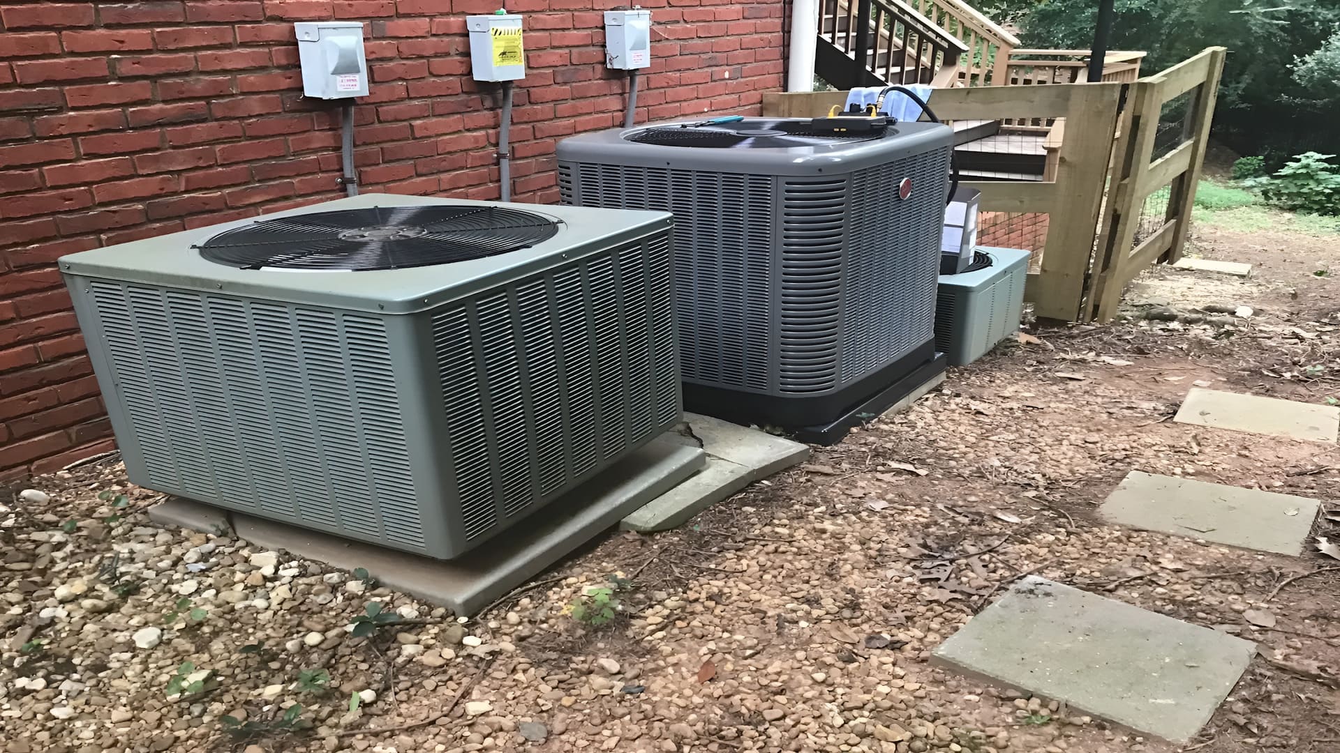 High-quality Rheem HVAC air conditioning units installed by A&K Service Inc.